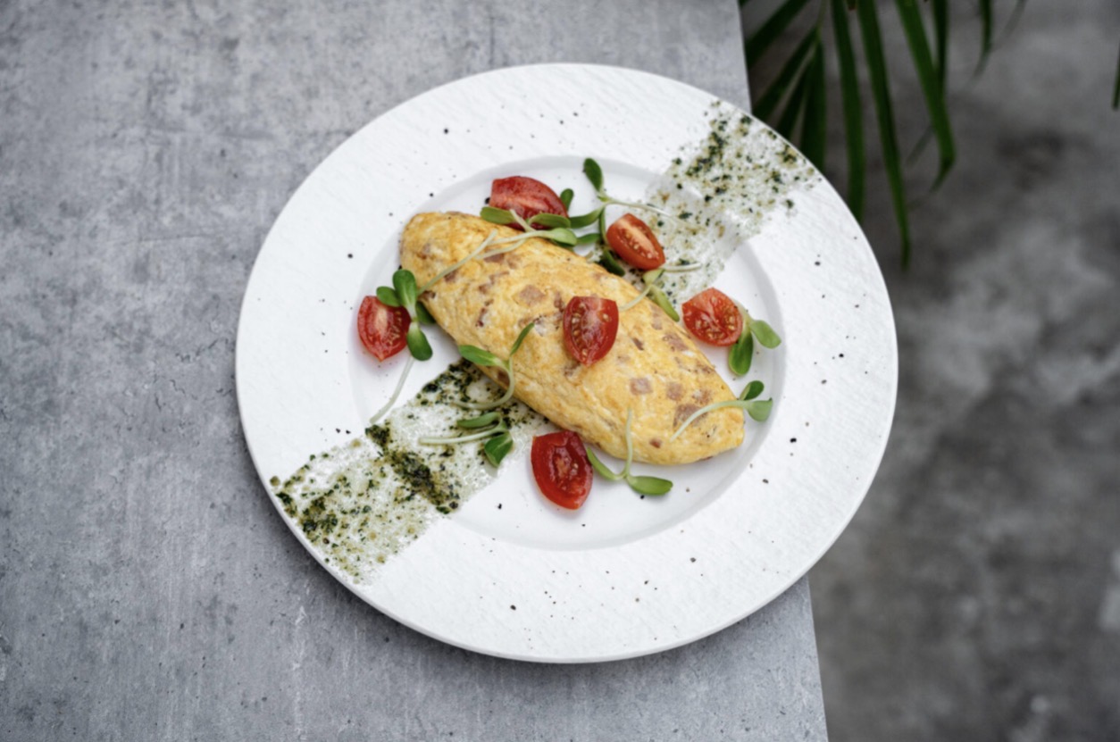 Omelette with Ham & Cheese